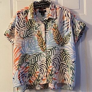 Tahari 100% linen palm shirt